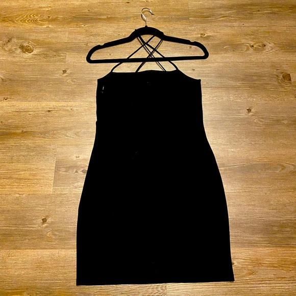 Tobi bodycon black mini dress - Picture 2 of 3